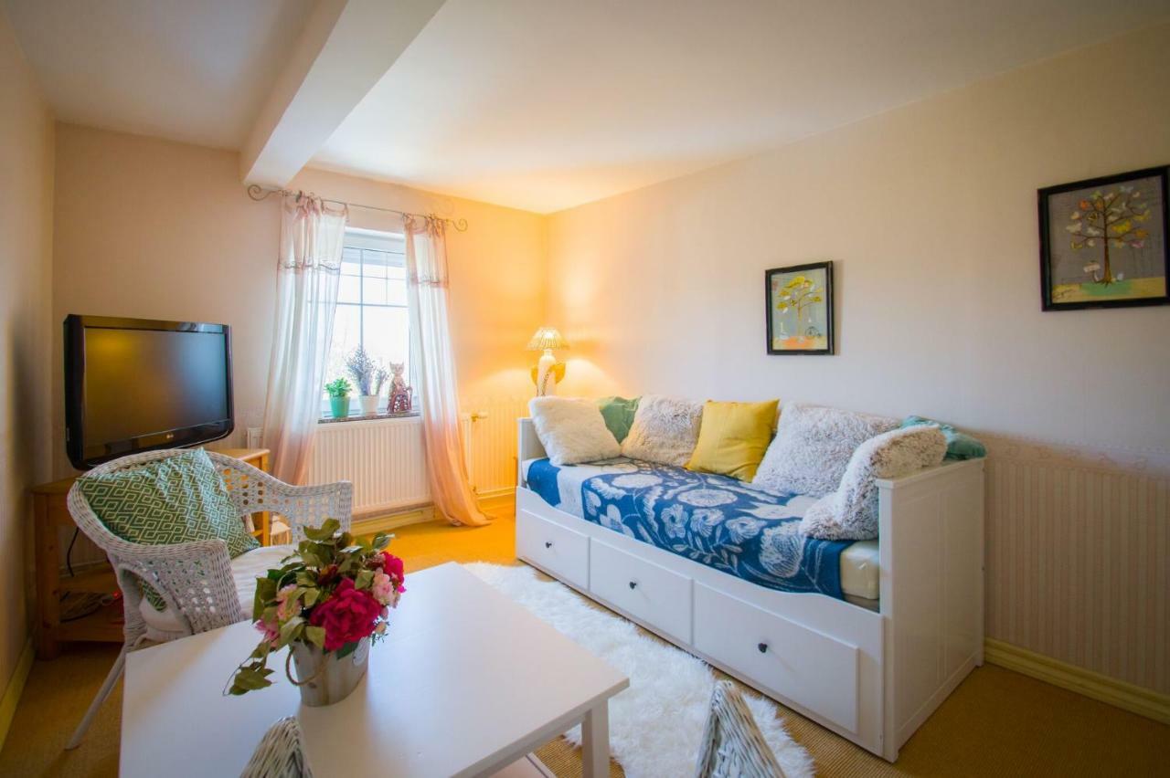 Apartmán U Mluvících Kamenů Stare Krecany Esterno foto